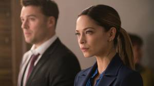 CW продляют «Бремя истины» до премьеры