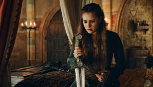 Премьера «Проклятой» с Кэтрин Лэнгфорд на Netflix