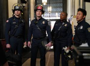 Новый трейлер «9-1-1» с Дженнифер Лав-Хьюитт